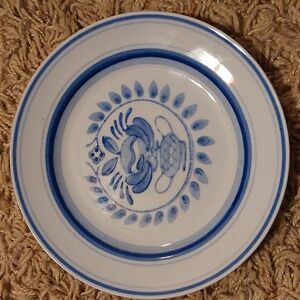 ARABIA 5 7/8 in BLUSE ROSE Blue and White Ceramic Plate VTG